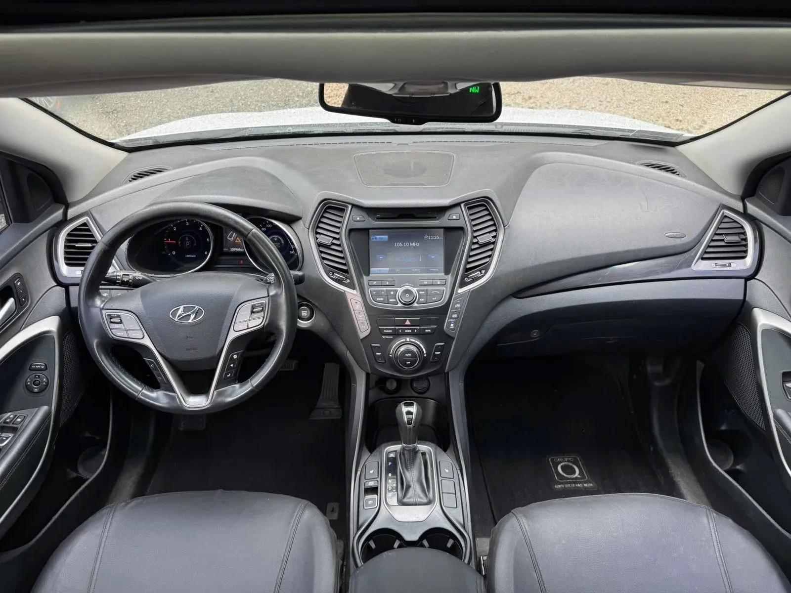 Hyundai Santa Fe - Photo 6