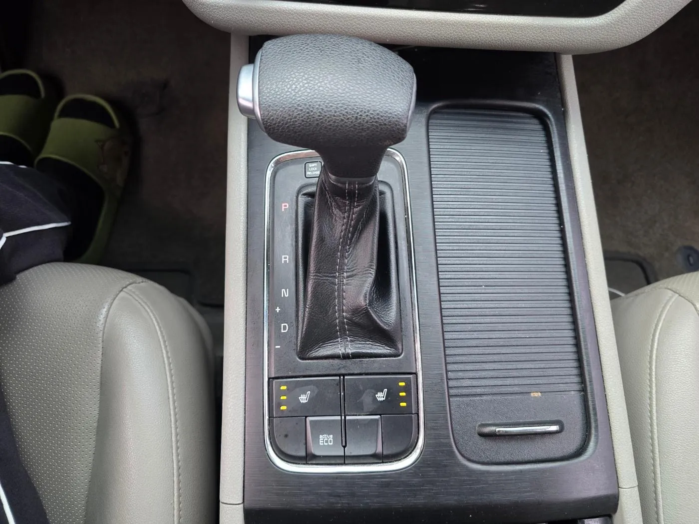 Kia Carnival - Photo 3