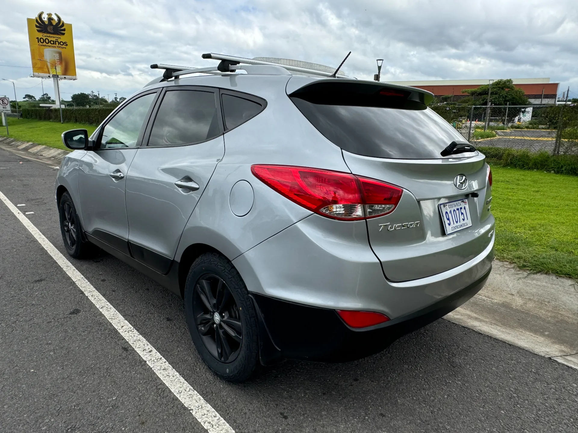 Hyundai Tucson - Photo 3