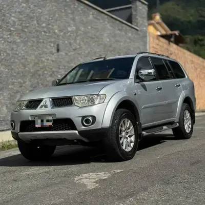 Mitsubishi Montero Sport