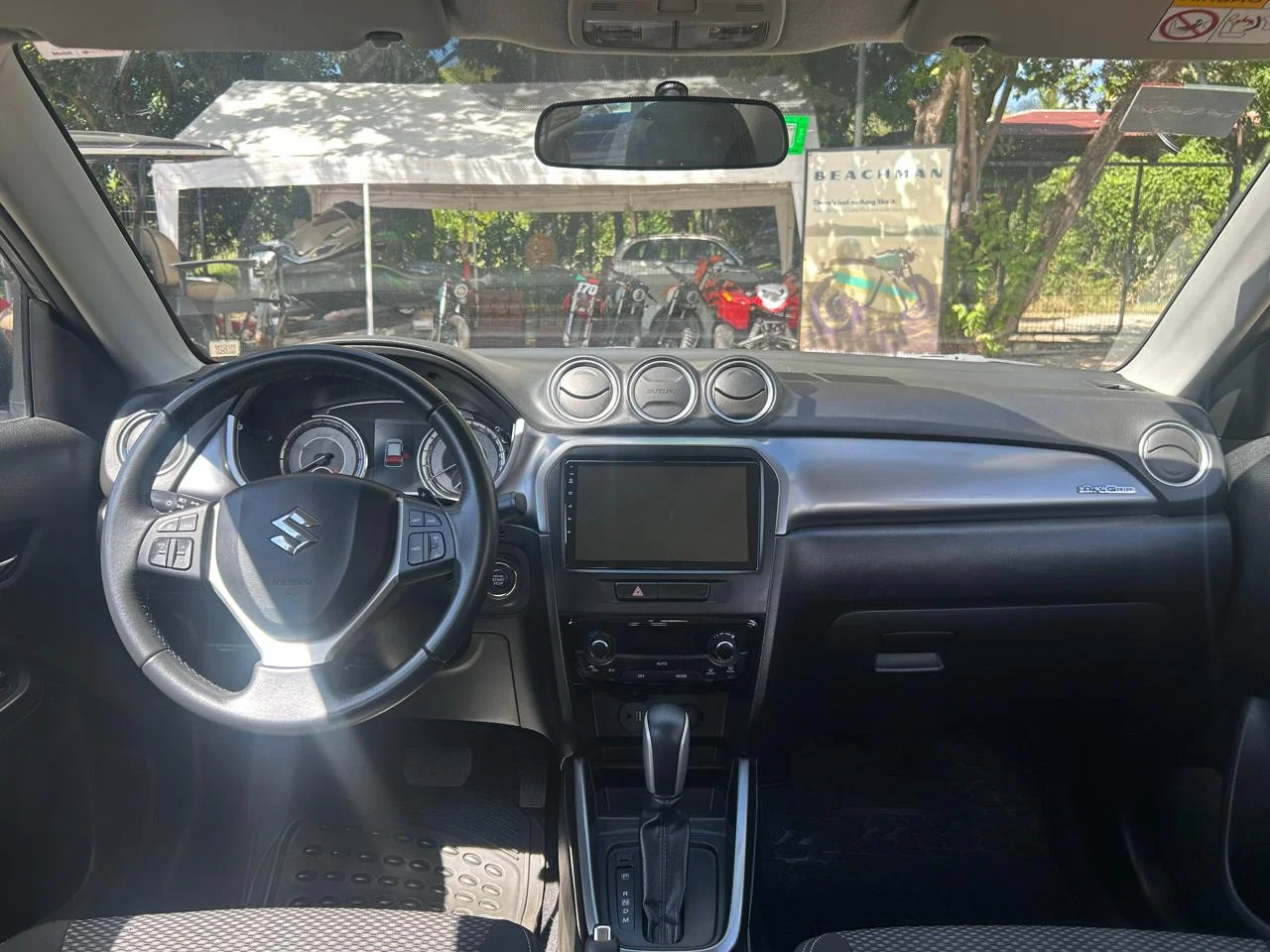 Suzuki Grand Vitara - Photo 2