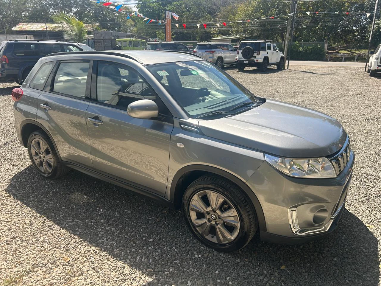 Suzuki Grand Vitara - Photo 16