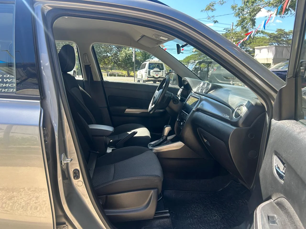 Suzuki Grand Vitara - Photo 8