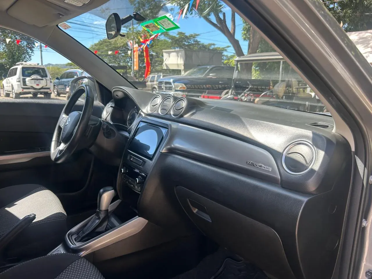 Suzuki Grand Vitara - Photo 7